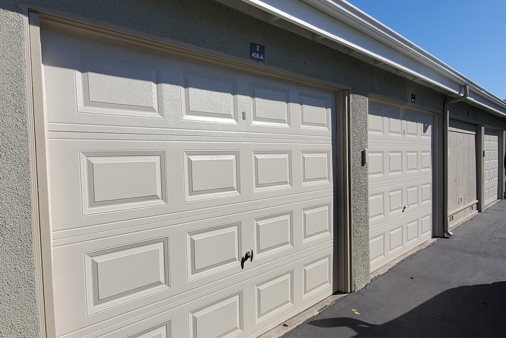 garage-door-panel-replacement