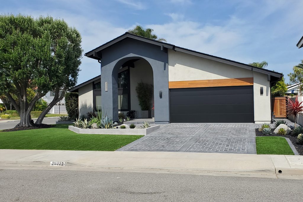 Garage Door Repair & Replacement in Newport Coast, CA